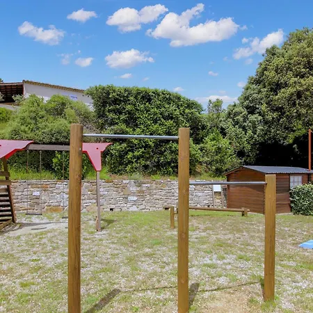 2 Bedroom Gorgeous In * Bessas