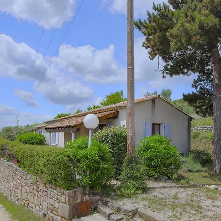 2 Bedroom Gorgeous In Holiday home