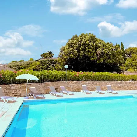 2 Bedroom Gorgeous In *